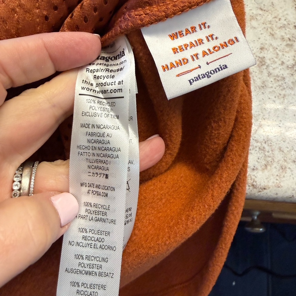 Patagonia Rust Orange Fleece Vest - Picture 5 of 5